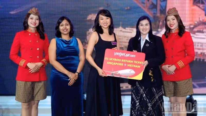 Hội nghị Phụ nữ Hàng không thế giới 2025 quy tụ nhiều chuyên gia hàng không quốc tế, kết nối thế hệ nữ lãnh đạo mới.