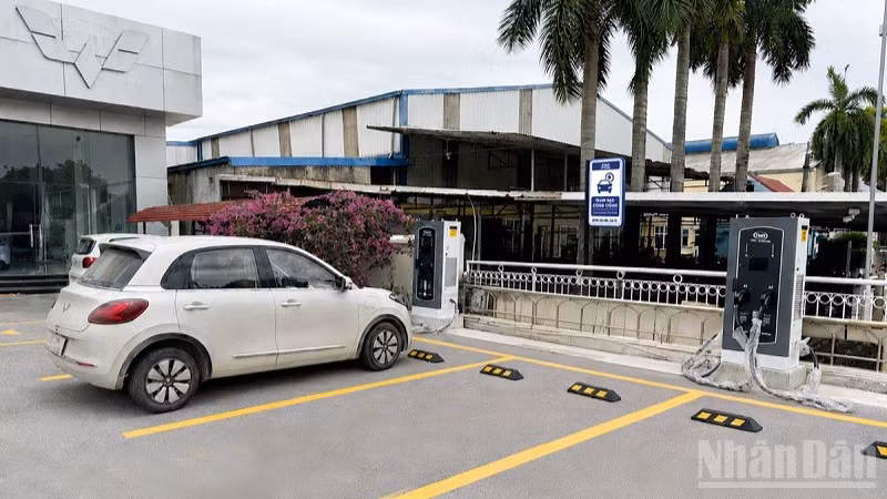 Trụ sạc điện TMT-EGREEN ở Hưng Yên đã được triển khai lắp đặt.