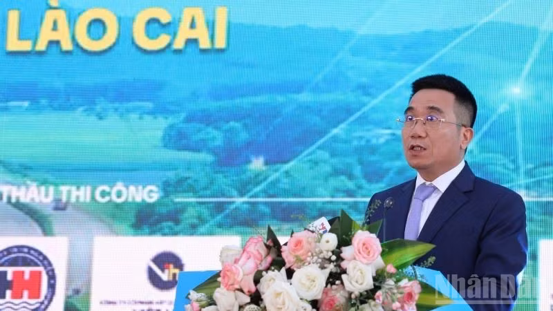 ndo_br_truong-viet-dong-vec-958.jpg