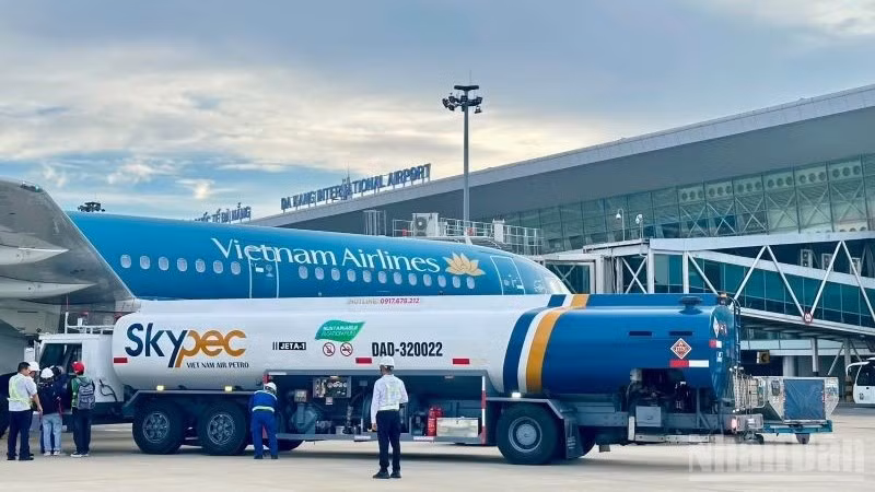 ndo_br_vietnam-airlines-su-dung-nhien-lieu-hang-khong-ben-vung-saf-dan-dau-xu-huong-hang-khong-xanh-4357.jpg