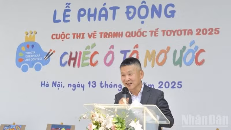 ndo_br_dai-dien-toyota-viet-nam-phat-bieu-tai-buoi-le-6392.jpg