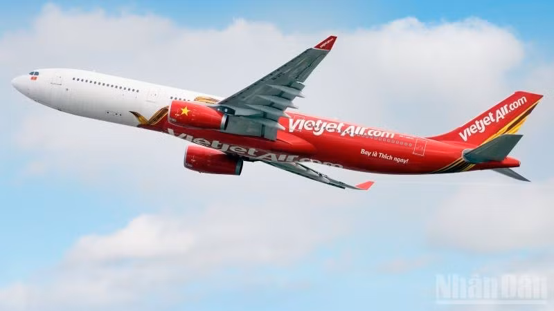 Vietjet là thành viên chính thức của Hiệp hội Vận tải hàng không quốc tế (IATA) và sở hữu chứng nhận An toàn khai thác IOSA.