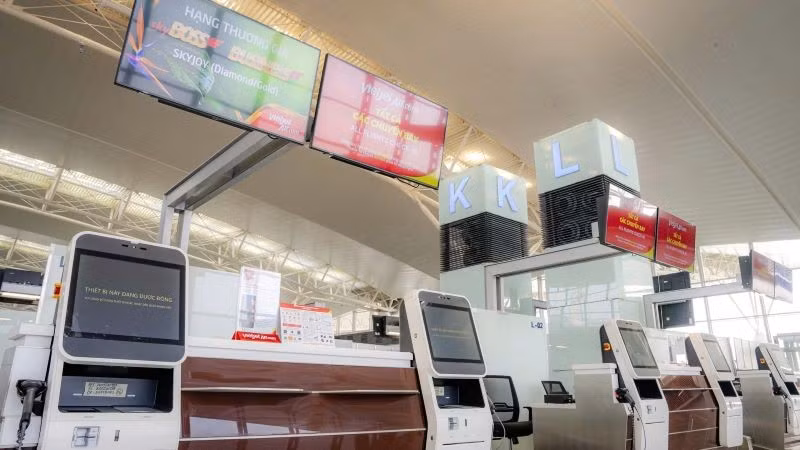 gen-h-z7328021319870-afe0075395d8dc4f4862c236d19e5d3f.jpg