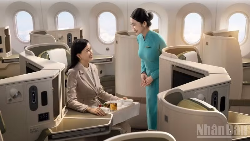 Hương thơm là một điểm chạm mới, thể hiện nỗ lực không ngừng của Hãng hàng không Quốc gia trong hành trình nâng cao chất lượng dịch vụ và trải nghiệm khách hàng.