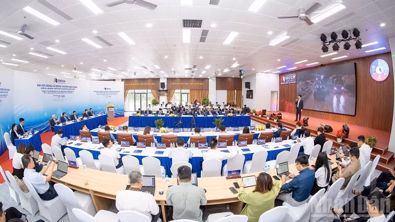Các đại biểu tham dự Đại hội đồng cổ đông HHV.