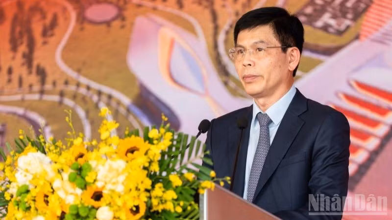 ndo_br_ong-le-anh-tuan-thu-truong-bo-xay-dung-3097.jpg