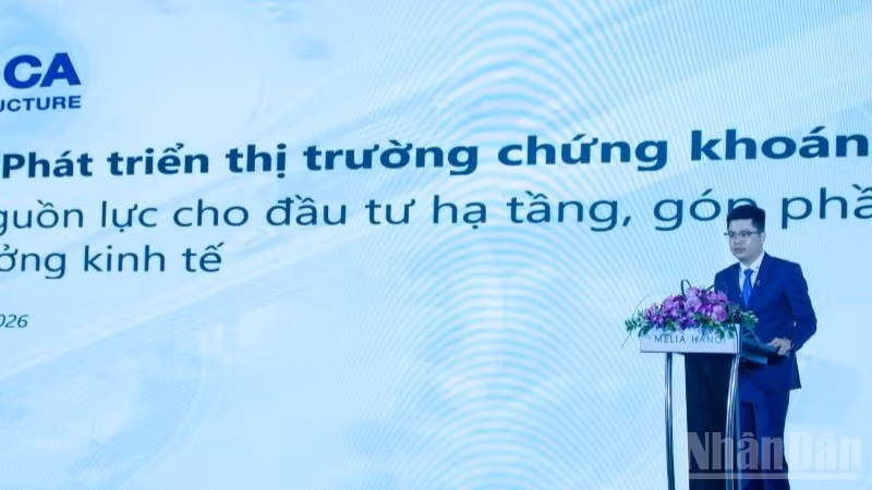 Lãnh đạo Công ty cổ phần Đầu tư hạ tầng giao thông Đèo Cả (HHV) kiến nghị tiếp tục thúc đẩy nâng hạng thị trường chứng khoán Việt Nam nhằm thu hút mạnh mẽ hơn dòng vốn quốc tế. 