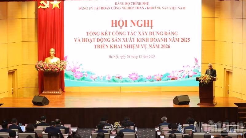 Quang cảnh hội nghị tổng kết.