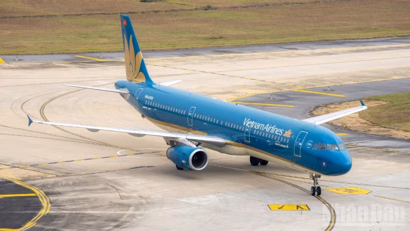 Vietnam Airlines xếp thứ 3 trong Top 10 hãng hàng không đúng giờ nhất khu vực châu Á-Thái Bình Dương năm 2026 với tỷ lệ chuyến bay đến đúng giờ đạt 87,77%.