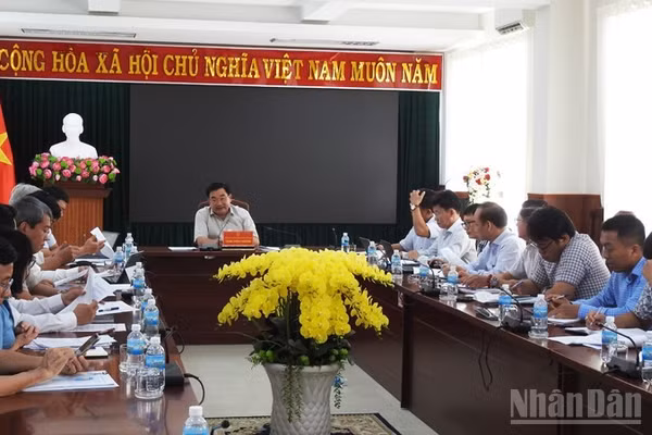 Quang cảnh cuộc họp. (Ảnh: NGUYỄN TRUNG)