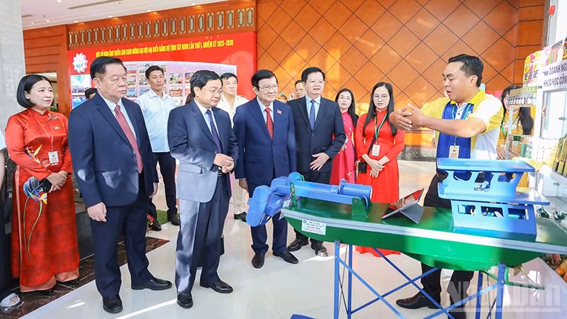 ndo_br_ngay-hoi-1.jpg