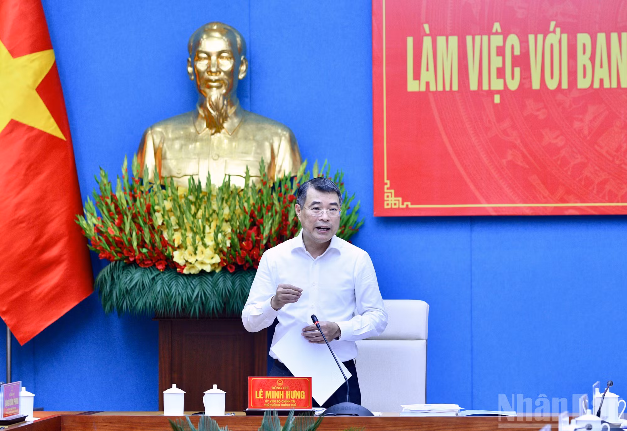 Thủ tướng Chính phủ Lê Minh Hưng phát biểu ý kiến chỉ đạo tại cuộc làm việc với Ban Thường vụ Tỉnh ủy Phú Thọ. (Ảnh: THANH GIANG)