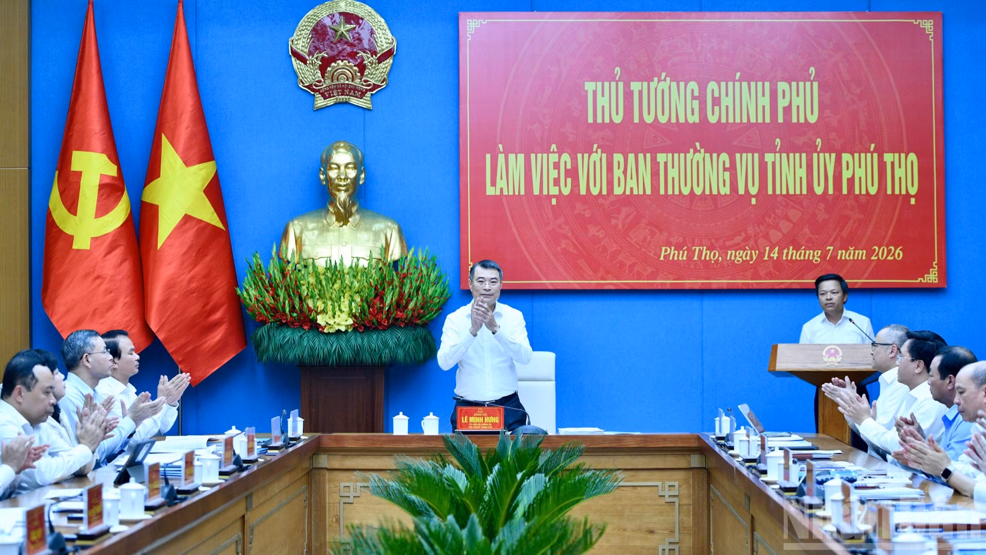 Thủ tướng Chính phủ Lê Minh Hưng chủ trì cuộc làm việc với Ban Thường vụ Tỉnh ủy Phú Thọ. (Ảnh: THANH GIANG)