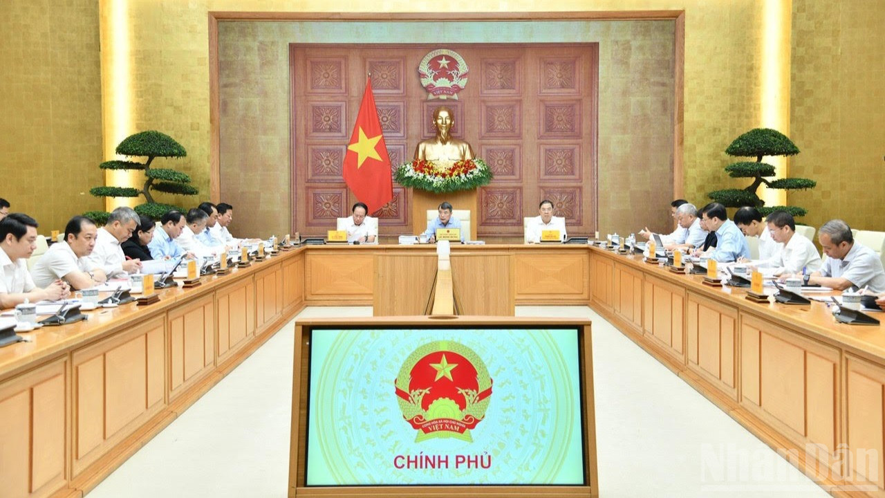 Quang cảnh cuộc họp. (Ảnh: THANH GIANG)