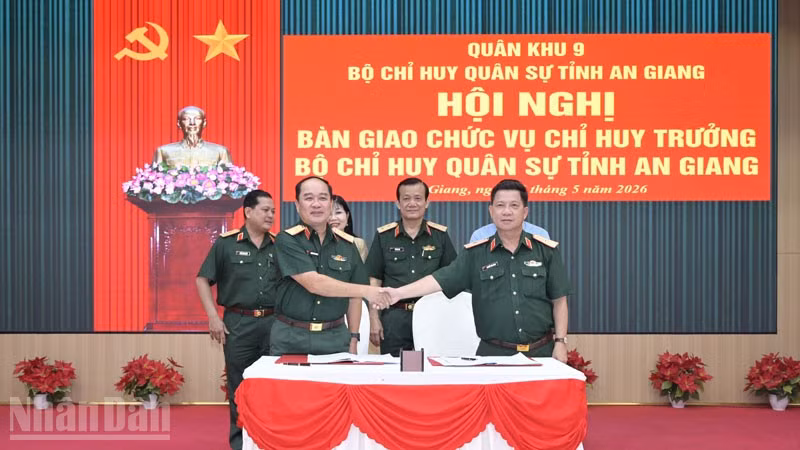 ndo_bl_dsc0137.jpg