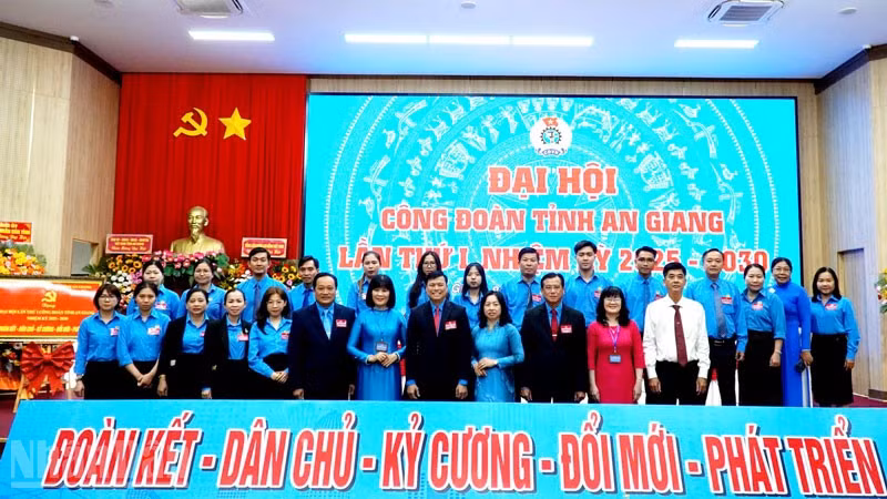 Ban Chấp hành Liên đoàn Lao động tỉnh An Giang khóa I.