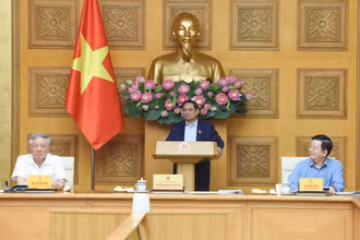 Thủ tướng Phạm Minh Chính phát biểu tại cuộc họp.