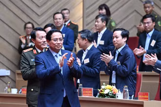 Thủ tướng Phạm Minh Chính đến dự hội nghị.