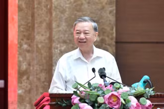 Tổng Bí thư Tô Lâm phát biểu chỉ đạo tại buổi làm việc với Ban Thường vụ Thành ủy Hà Nội. (Ảnh: ĐĂNG KHOA)