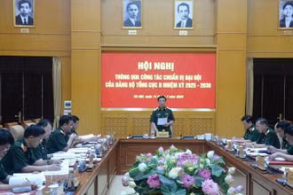 Đại tướng Phan Văn Giang phát biểu ý kiến tại hội nghị.