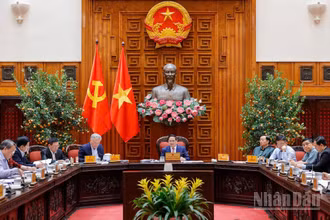 Thủ tướng Chính phủ Phạm Minh Chính phát biểu tại cuộc họp của Thường trực Chính phủ.