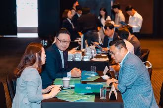 Các doanh nghiệp du lịch Việt Nam và Hàn Quốc trao đổi hợp tác. (Ảnh: Ban Tổ chức)