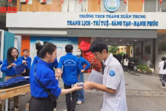 [Video] Gần 104.000 học sinh Hà Nội bước vào kỳ thi lớp 10