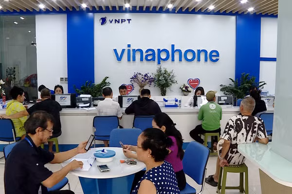 [Video] Khoảng 13 triệu thuê bao di động bị tạm dừng dịch vụ do chưa chuẩn hóa thông tin