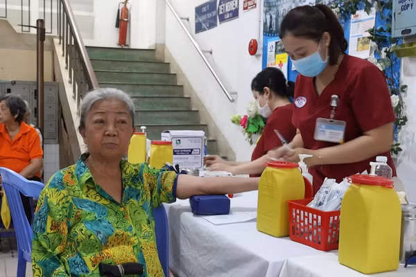 [Video] Chỉ sau 2 tháng, hơn 1 triệu người dân TP Hồ Chí Minh đã được khám sức khỏe
