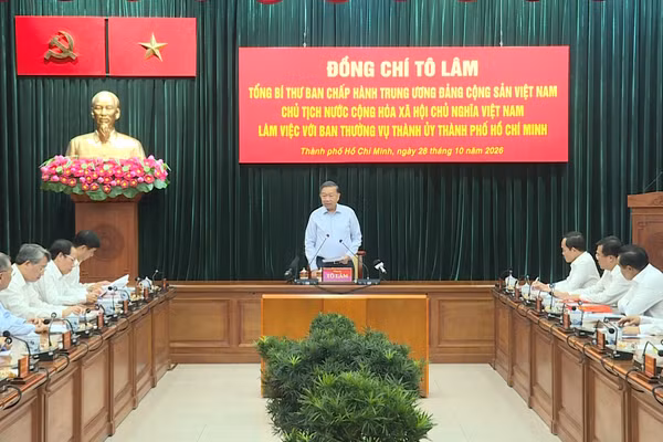[Video] Thành phố Hồ Chí Minh cần triệt để khai thác dữ liệu số để giảm phiền hà cho người dân