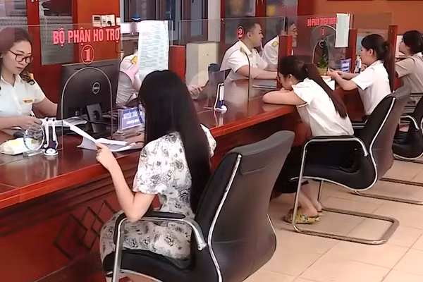 [Video] Bộ Tài chính đề xuất giảm 70% mức phạt chậm nộp tờ khai thuế đối với doanh nghiệp ngưng hoạt động