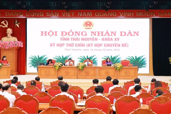 Hội đồng nhân dân tỉnh Thái Nguyên khóa XV thông qua 8 Nghị quyết tại kỳ họp lần thứ 9. (Ảnh: Ủy ban nhân dân tỉnh Thái Nguyên)