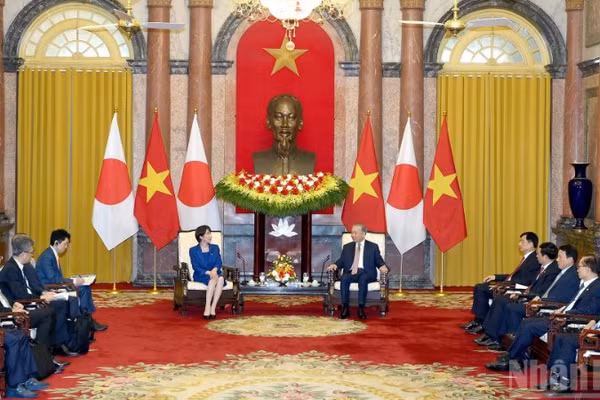 Quang cảnh cuộc tiếp Thủ tướng Nhật Bản Takaichi Sanae tại Phủ Chủ tịch. (Ảnh: ĐĂNG KHOA)