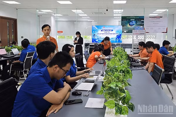 Các thí sinh dự thi vòng chung kết Cuộc thi Gia Lai Youth HackAIthon năm 2026.