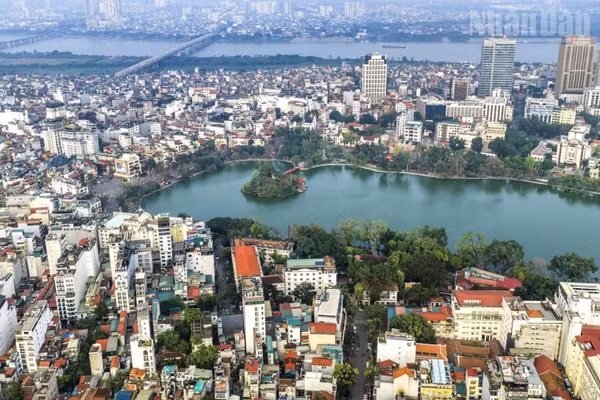 Khu vực hồ Hoàn Kiếm. Ảnh: Thành Đạt