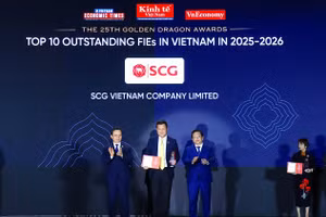 SCG được vinh danh Top 10 Doanh nghiệp FDI tiêu biểu – Doanh nghiệp tiên phong thực thi ESG tại Giải thưởng Rồng Vàng lần thứ 25, ghi dấu ấn 5 năm liên tiếp nhận được giải thưởng này.