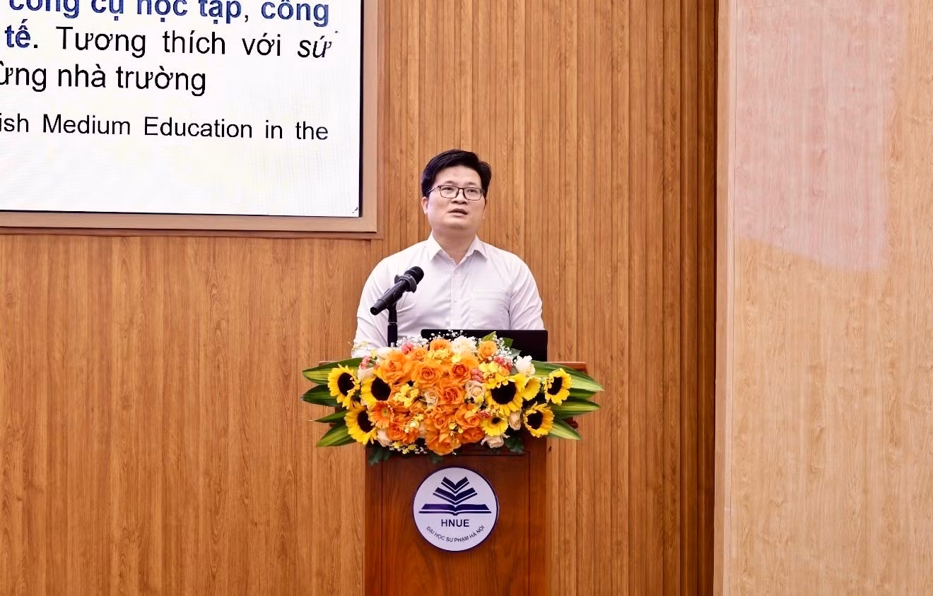 Tiến sĩ Trần Bá Trình, Trưởng Phòng Đào tạo, Trường đại học Sư phạm Hà Nội phát biểu. (Ảnh: Bảo Ngọc)