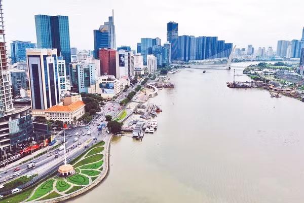 Một góc Thành phố Hồ Chí Minh hôm nay. (Ảnh: THẾ ANH)