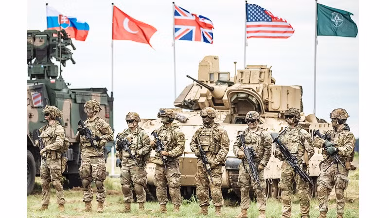 NATO đang chia rẽ về nâng chi tiêu quốc phòng. Ảnh: EUCOM