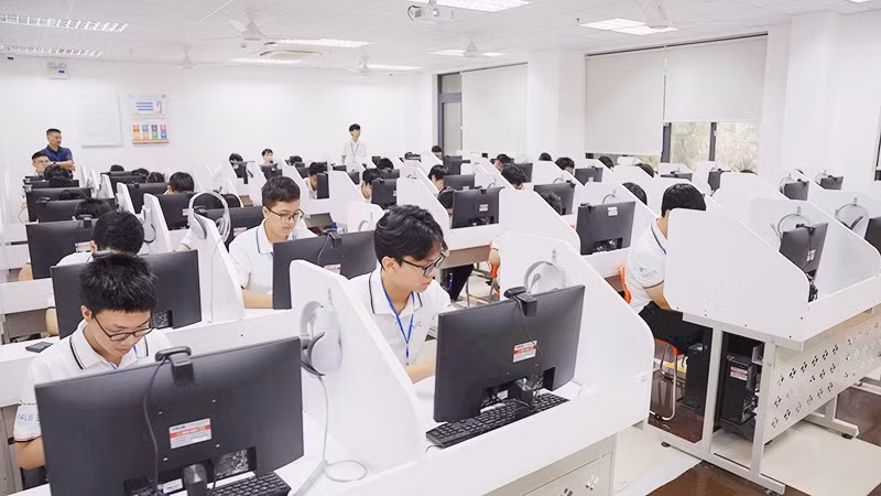 Phát triển đội ngũ nhân lực AI có chất lượng. Ảnh: VĂN BAN