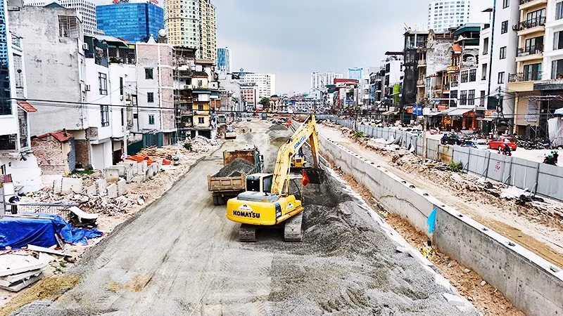 Nhiều tuyến đường huyết mạch của Thủ đô đang dần lộ diện. Ảnh: KM