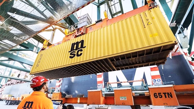 Hãng vận tải biển lớn nhất thế giới MSC tạm ngừng nhận các đơn vận chuyển hàng hóa đến Trung Đông. Ảnh: GETTYIMAGES