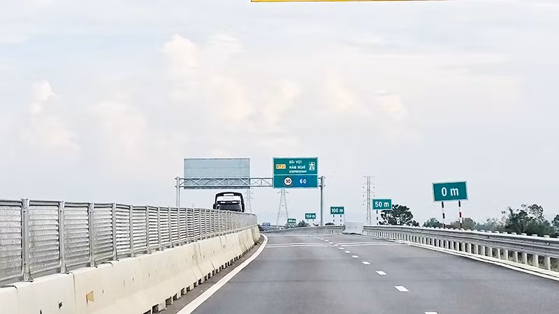 Hơn 178 nghìn tỷ đồng mở rộng cao tốc Bắc - Nam phía Đông