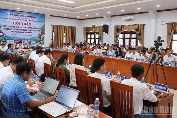 Quang cảnh hội thảo. (Ảnh: QV)