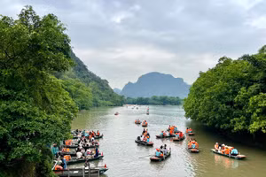 Khu du lịch sinh thái Tràng An tạm dừng toàn bộ hoạt động từ ngày 23/8. (Ảnh: Yến Trinh)
