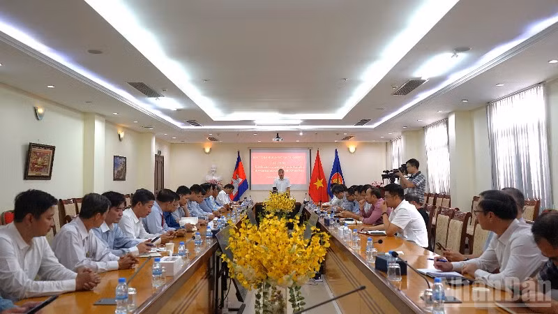 ndo_br_dsc06768-5061.jpg