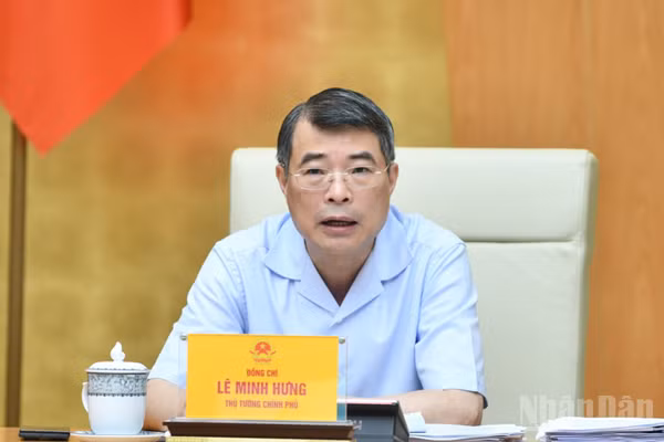 Bí thư Đảng ủy Chính phủ, Thủ tướng Chính phủ Lê Minh Hưng phát biểu ý kiến tại hội nghị. (Ảnh: THANH GIANG)