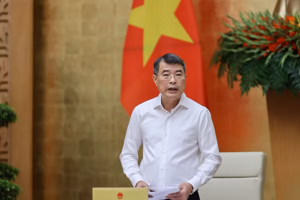 Thủ tướng Chính phủ Lê Minh Hưng chủ trì Phiên họp Chính phủ chuyên đề về xây dựng pháp luật. (Ảnh: VGP/Nhật Bắc)