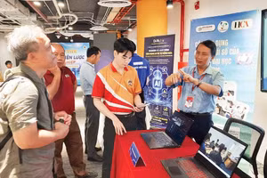 Trưng bày các giải pháp chuyển đổi số cho doanh nghiệp tại Trung tâm Khởi nghiệp sáng tạo Thành phố Hồ Chí Minh.