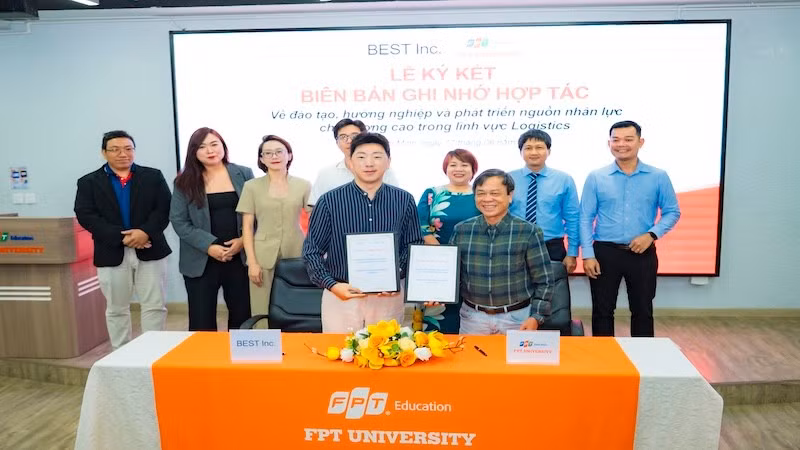 Hình ảnh buổi lễ ký kết.
